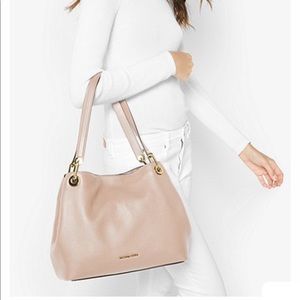 NWT Michael Kors Raven tote in Oyster